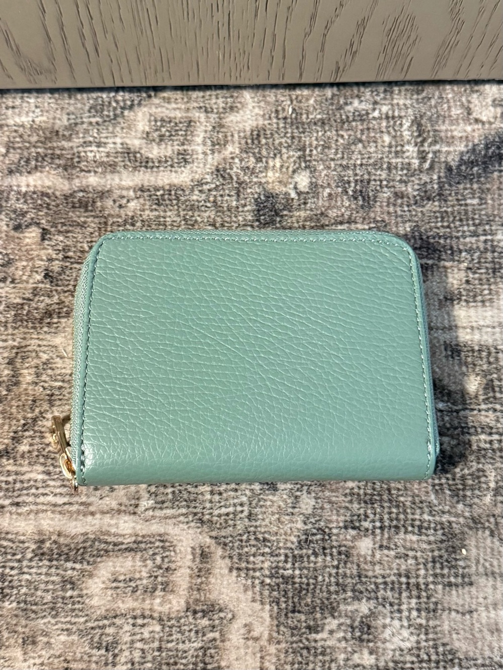 Mint Green Zip-Around Leather Wallet Genuine Leather Made in Italy - Picture 2 of 4